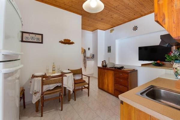 Alekos House Apartment Longos  ภายนอก รูปภาพ