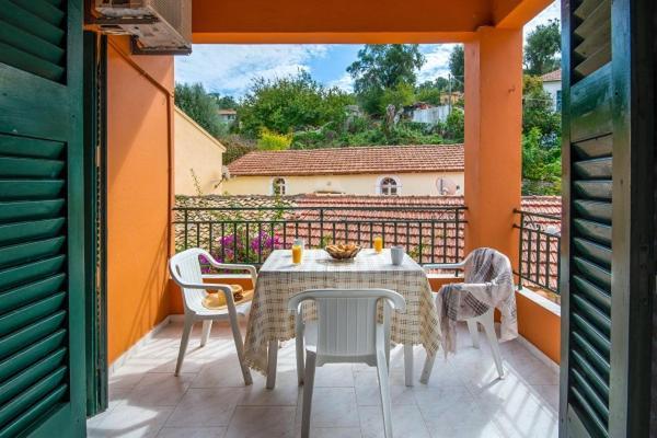Alekos House Apartment Longos  ภายนอก รูปภาพ